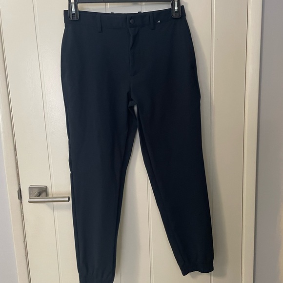 UNIQLO Men’s Pants - Picture 2 of 8